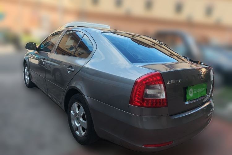 Used Skoda Octavia 2013 1.6L Automatic Yijie Edition Rear Left 45 Deg