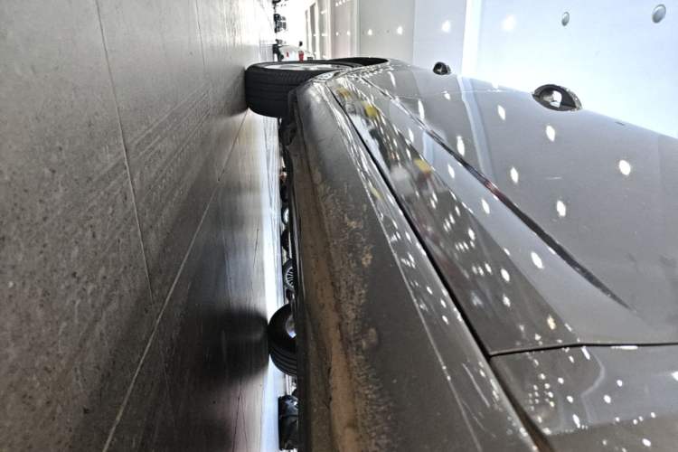 Used Skoda Octavia 2013 1.6L Automatic Yijie Edition Right Side Sill