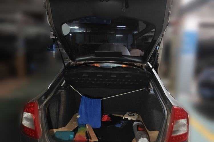 Used Skoda Octavia 2013 1.6L Automatic Yijie Edition Trunk