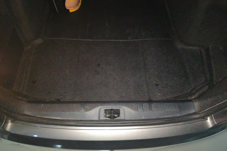 Used Skoda Octavia 2013 1.6L Automatic Yijie Edition Trunk