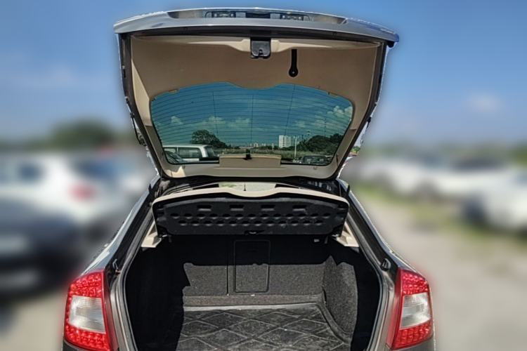 Used Skoda Octavia 2013 1.4TSI DSG Yijun Edition Trunk