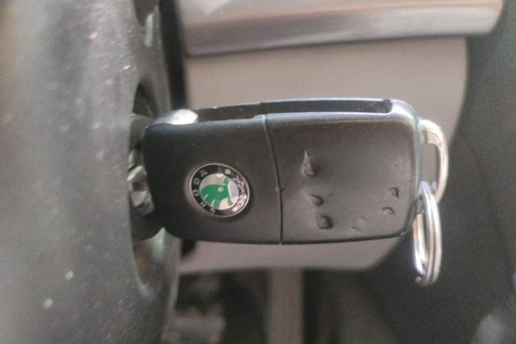 Used Skoda Octavia 2013 1.6L Automatic Yijie Edition Vehicle Key