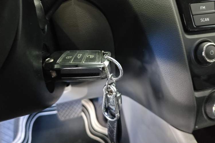 Used Skoda Octavia 2013 1.6L Automatic Yijie Edition Vehicle Key