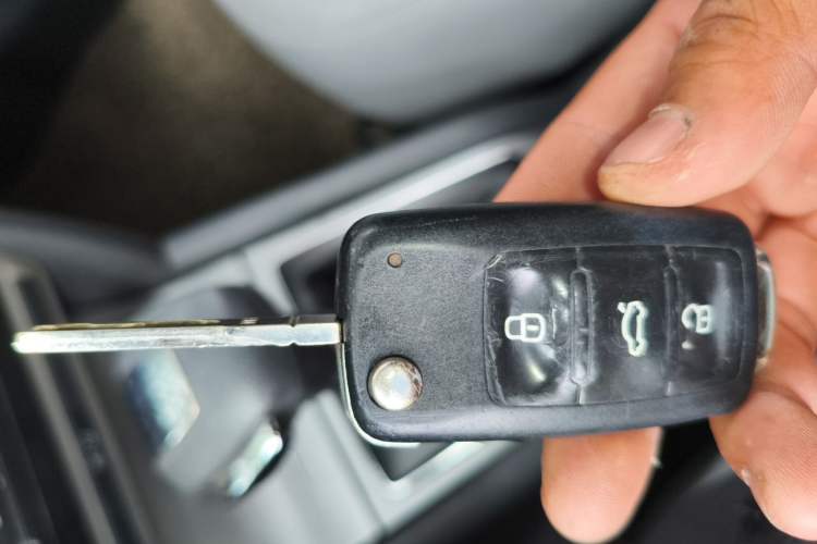 Used Skoda Octavia 2013 1.6L Automatic Yijun Edition Vehicle Key
