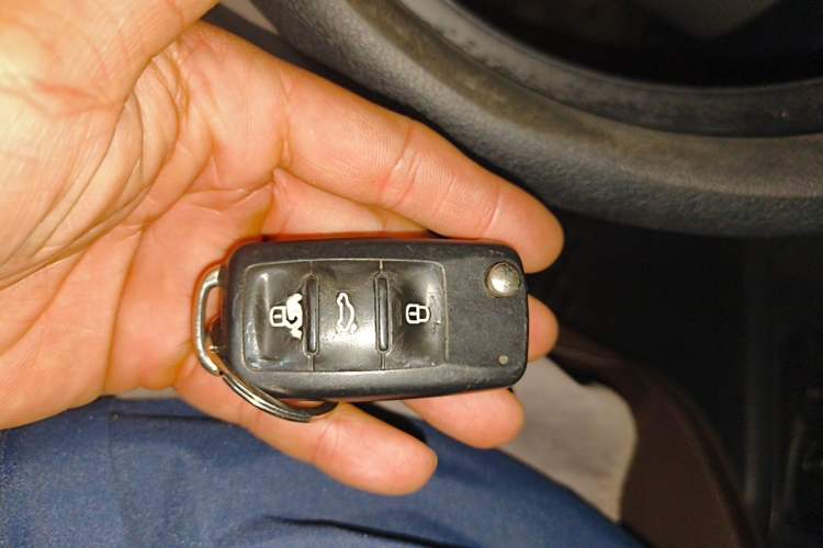 Used Skoda Octavia 2013 1.6L Manual Yijie Edition Vehicle Key