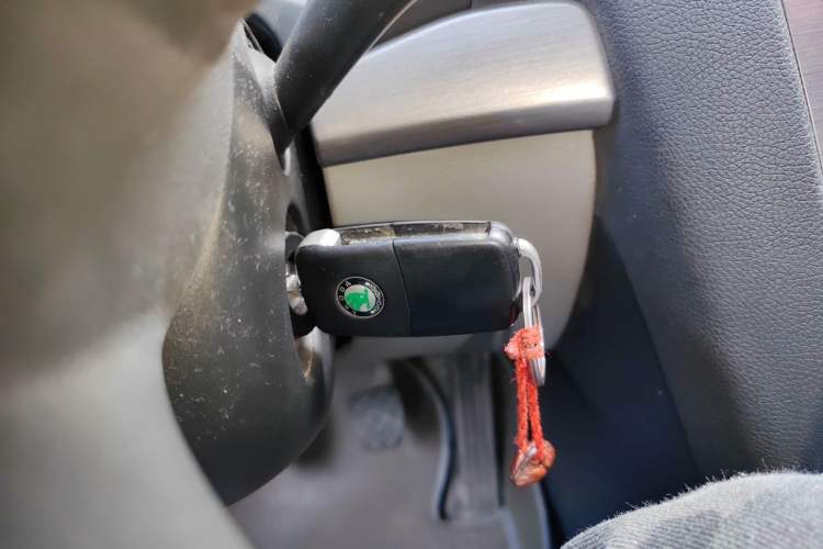 Used Skoda Octavia 2013 1.6L Manual Yijie Edition Vehicle Key
