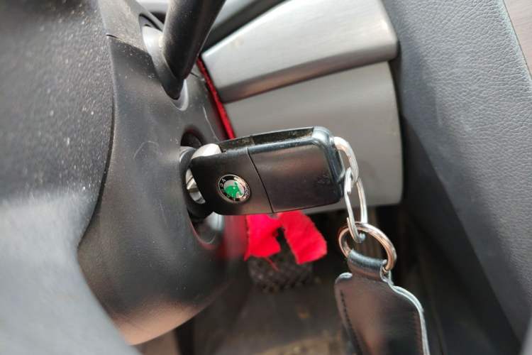 Used Skoda Octavia 2013 1.6L Automatic Yijie Edition Vehicle Key