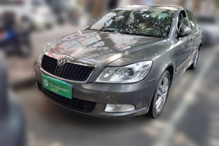 Used Skoda Octavia 2013 1.6L Automatic Yijun Edition Guazi used car, China used car export, Used car for sale, Used cars, Cheapest cars for sale