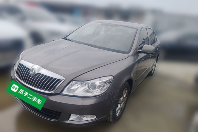 Used Skoda Octavia 2013 1.6L Automatic Yijie Edition Guazi used car, China used car export, Used car for sale, Used cars, Cheapest cars for sale