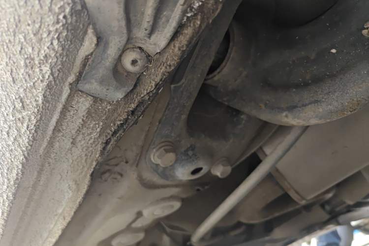 Used Skoda Octavia 2013 1.6L Manual Yijie Edition Chassis Rear Left