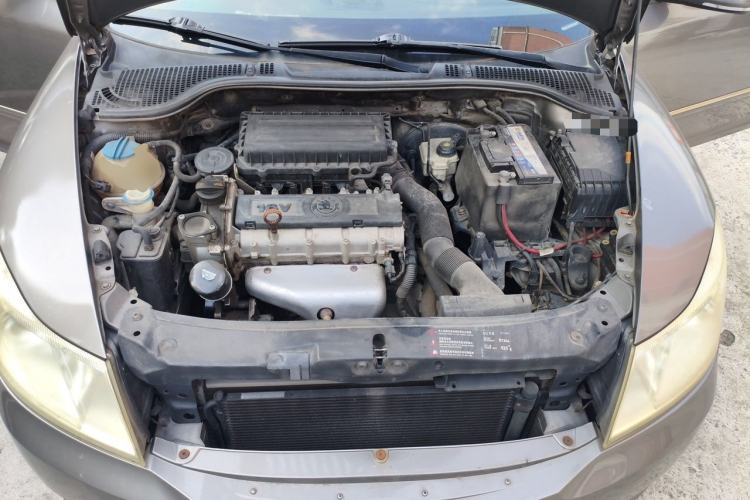 Used Skoda Octavia 2013 1.6L Manual Yijun Edition Engine Bay