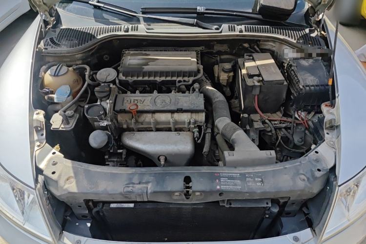Used Skoda Octavia 2013 1.6L Manual Yijie Edition Engine Bay