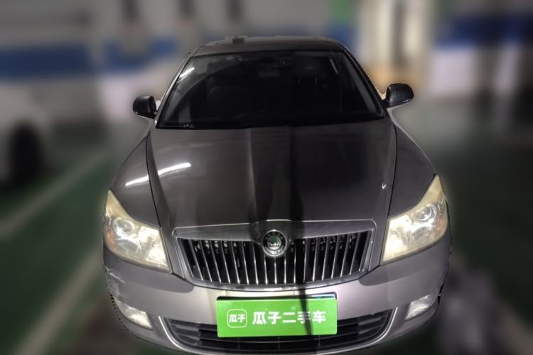 Used Skoda Octavia 2013 1.6L Automatic Yijun Edition Front