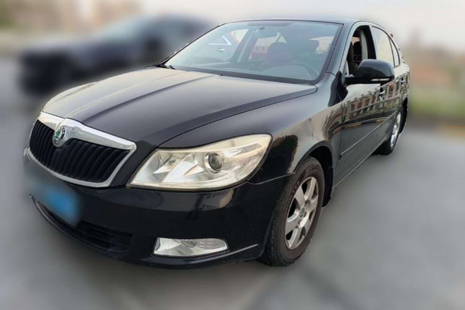 Used Skoda Octavia 2013 1.6L Automatic Elegance Edition Front Left 45 Deg
