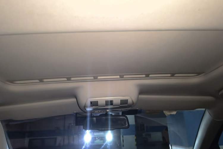 Used Skoda Octavia 2013 1.6L Automatic Yijun Edition Headliner