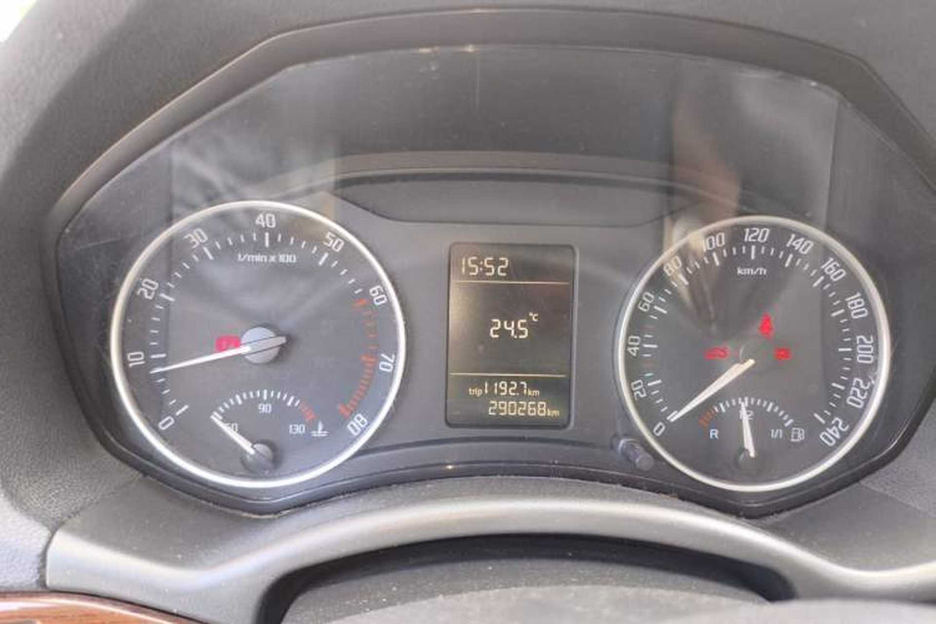 Used Skoda Octavia 2013 1.6L Manual Yijun Edition Instrument Cluster