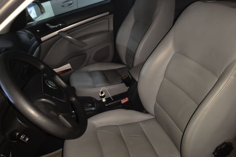Used Skoda Octavia 2013 1.6L Automatic Yijun Edition Left Front Seat