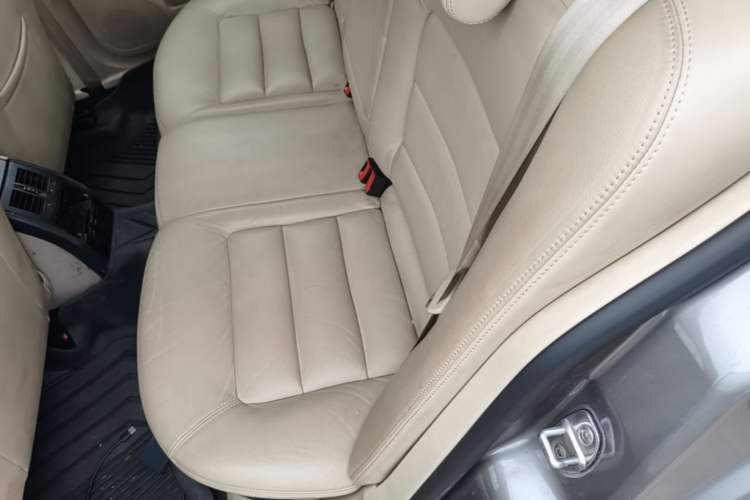 Used Skoda Octavia 2013 1.6L Automatic Yijun Edition Left Rear Seat