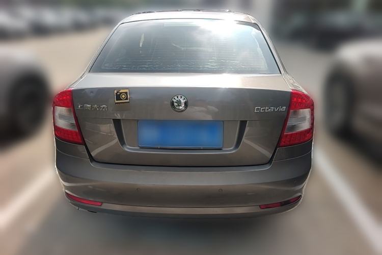 Used Skoda Octavia 2013 1.6L Automatic Yijie Edition Rear