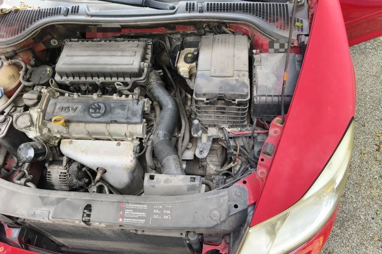 Used Skoda Octavia 2013 1.6L Automatic Elegance Edition Engine Bay Left