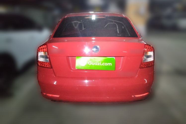 Used Skoda Octavia 2013 1.6L Automatic Yijie Edition Rear