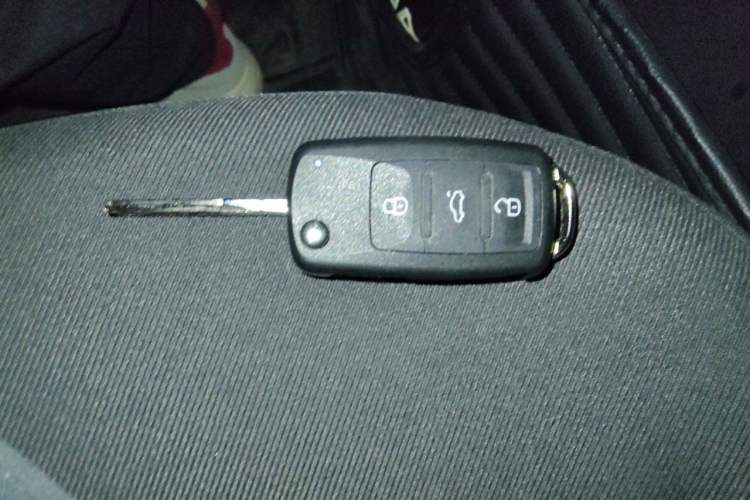 Used Skoda Octavia 2013 1.6L Automatic Yijie Edition Vehicle Key
