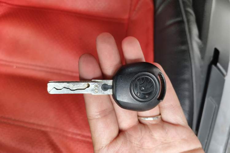 Used Skoda Octavia 2013 1.6L Automatic Elegance Edition Vehicle Key