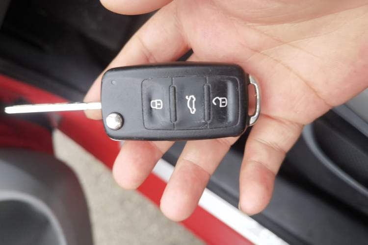 Used Skoda Octavia 2013 1.6L Automatic Yijun Edition Vehicle Key