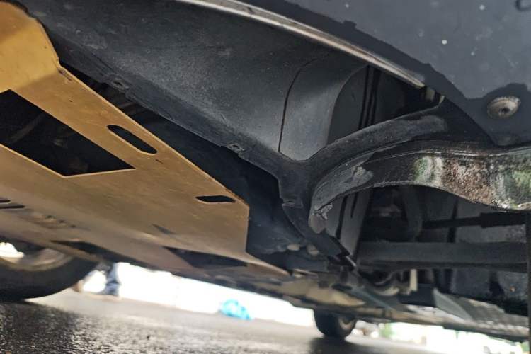Used Skoda Octavia 2013 1.6L Automatic Yijie Edition Chassis Front Left