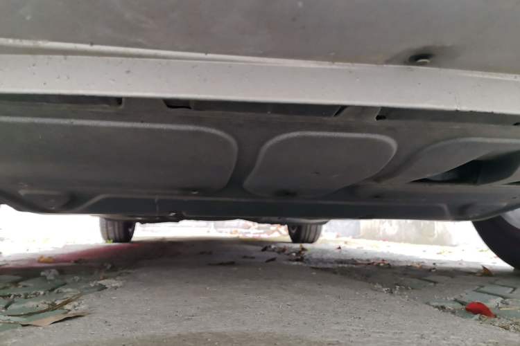 Used Skoda Octavia 2013 1.6L Manual Yijun Edition Chassis Front
