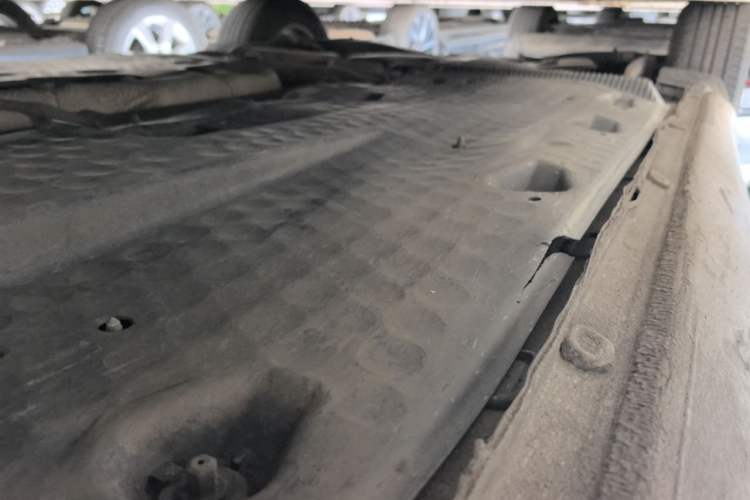 Used Skoda Octavia 2013 1.6L Automatic Yijie Edition Chassis Front Right