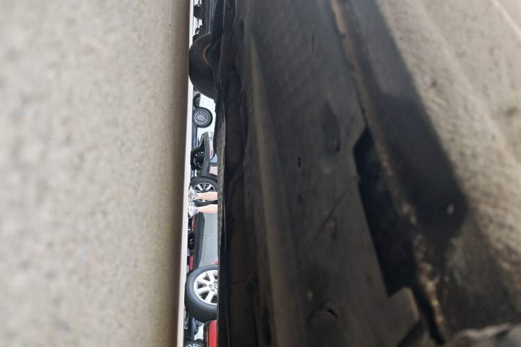 Used Skoda Octavia 2013 1.6L Automatic Yijun Edition Chassis Front Right