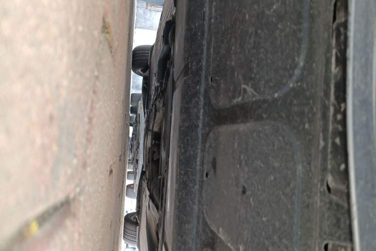 Used Skoda Octavia 2013 1.6L Automatic Yijie Edition Chassis Front