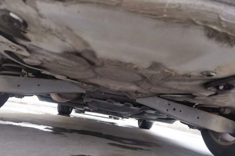 Used Skoda Octavia 2013 1.6L Manual Yijie Edition Chassis Rear