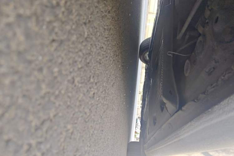 Used Skoda Octavia 2013 1.6L Manual Yijun Edition Chassis Rear Right