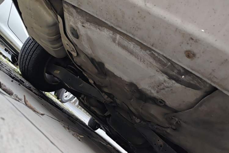 Used Skoda Octavia 2013 2.0L Manual Yijie Version Chassis Rear Right