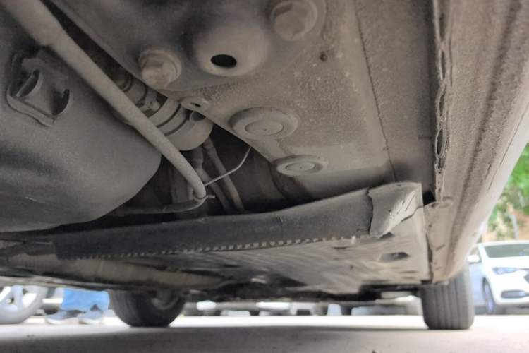 Used Skoda Octavia 2013 1.6L Automatic Yijie Edition Chassis Rear Right
