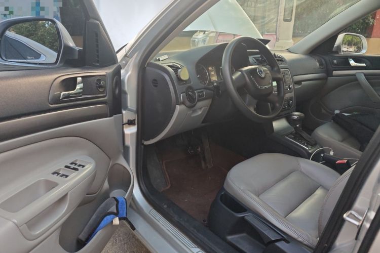 Used Skoda Octavia 2013 1.6L Automatic Yijun Edition Driver Seat