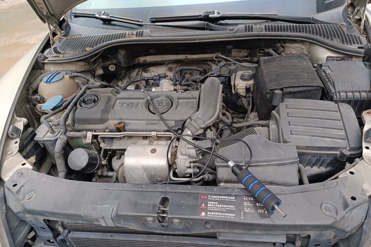 Used Skoda Octavia 2013 1.4TSI DSG Yijun Edition Engine Bay