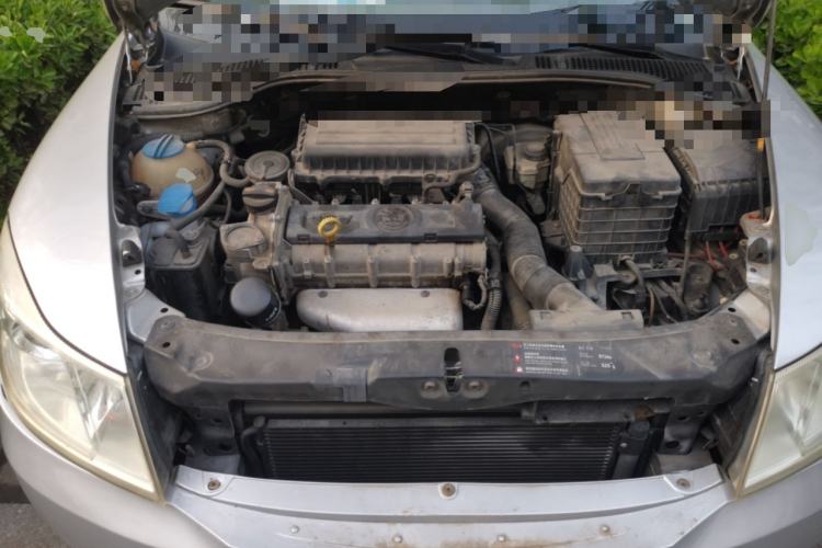 Used Skoda Octavia 2013 1.6L Automatic Yijie Edition Engine Bay