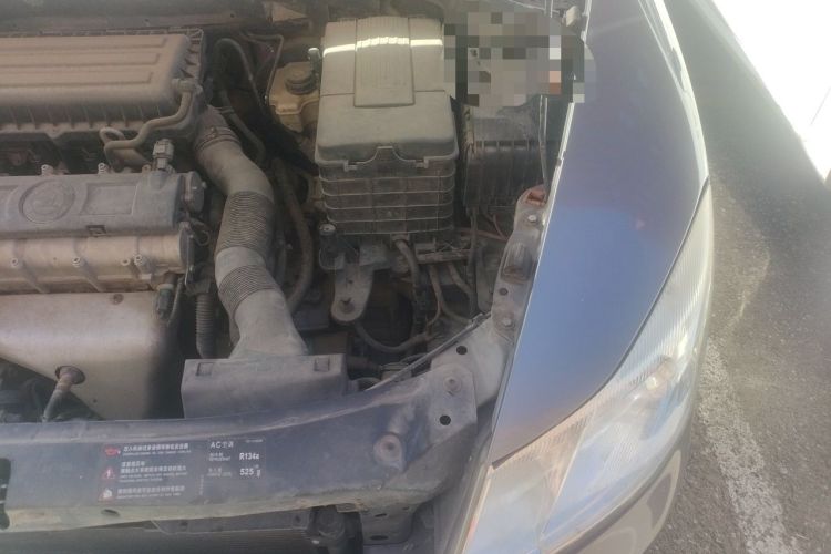 Used Skoda Octavia 2013 1.6L Automatic Yijie Edition Engine Bay Left