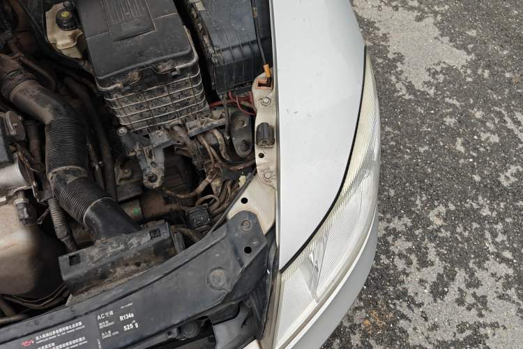 Used Skoda Octavia 2013 1.6L Automatic Yijie Edition Engine Bay Left