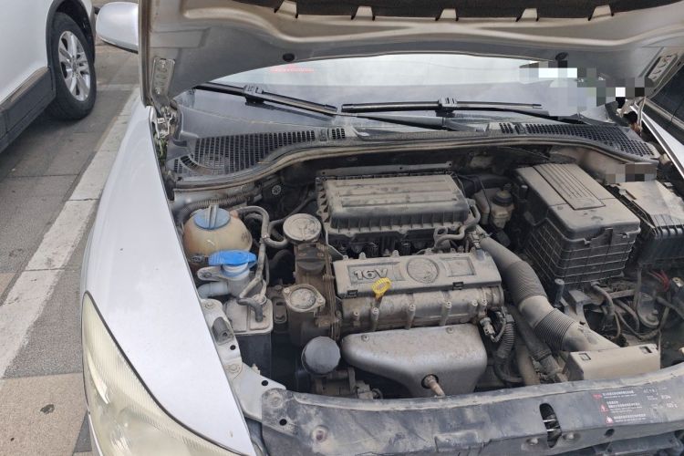Used Skoda Octavia 2013 1.6L Automatic Yijun Edition Engine Bay Right