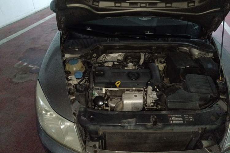 Used Skoda Octavia 2013 1.4TSI DSG Yijun Edition Engine Bay Right