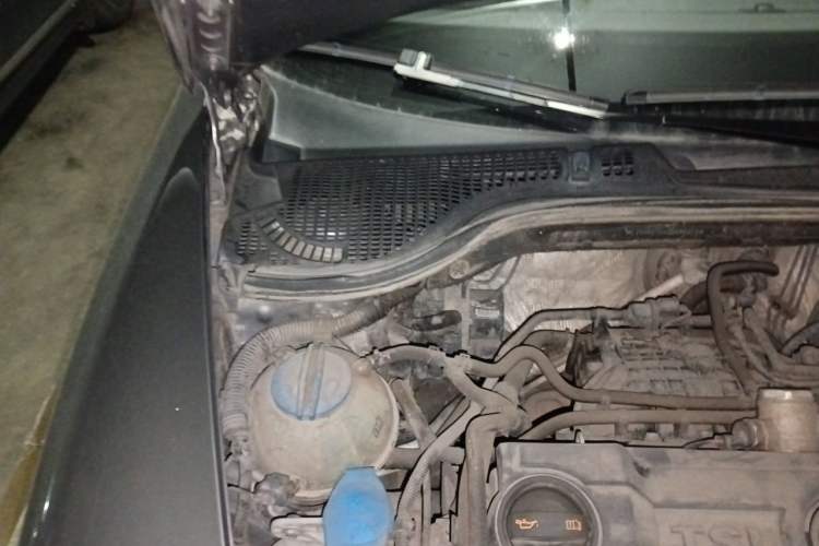 Used Skoda Octavia 2013 1.4TSI DSG Yijun Edition Engine Bay Right