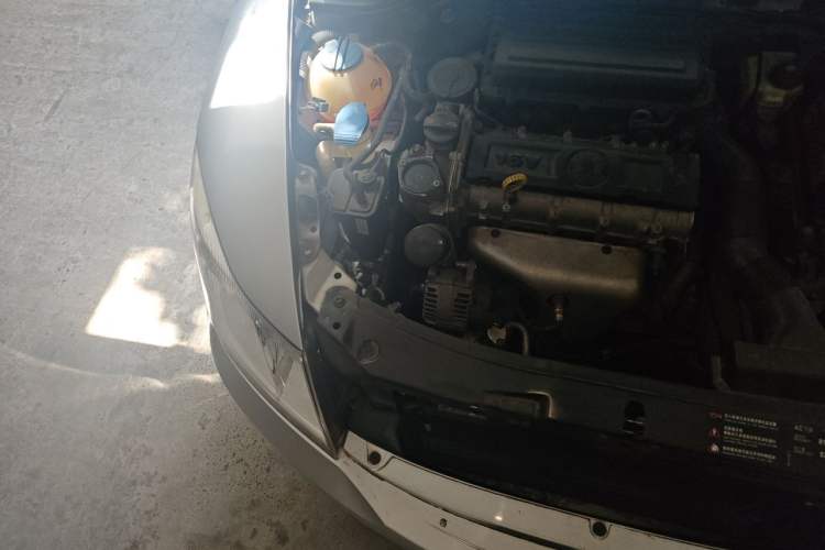 Used Skoda Octavia 2013 1.6L Manual Eado Edition Engine Bay Right