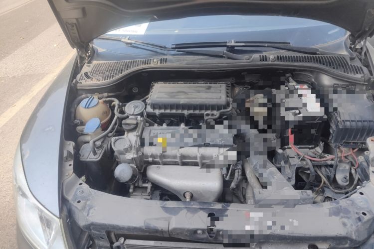 Used Skoda Octavia 2013 1.6L Manual Eado Edition Engine Bay