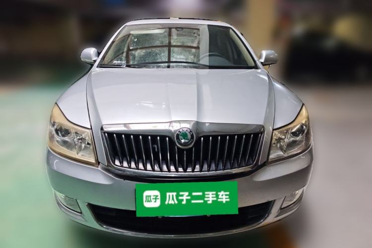 Used Skoda Octavia 2013 1.6L Automatic Yijun Edition Front