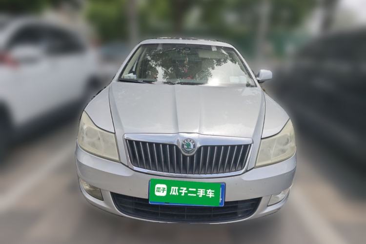 Used Skoda Octavia 2013 1.6L Automatic Yijun Edition Front