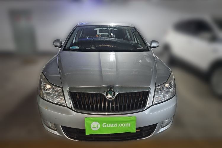 Used Skoda Octavia 2013 2.0L Automatic Yijie Edition Front